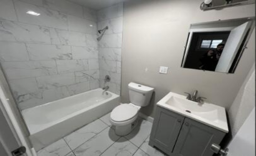 1e471290-0f12-4c37-8d35-e5082bd9b0a1