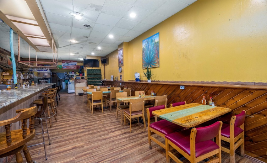 111 W UNION ST GOODLAND-03