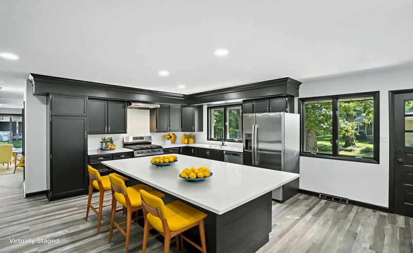 staged kitchen edgewood