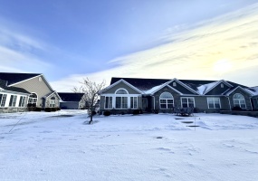 10971 Elkhart Place, Crown Point, Indiana, 3 Bedrooms Bedrooms, 7 Rooms Rooms,2 BathroomsBathrooms,Residential,For Sale,Elkhart,NRA833119