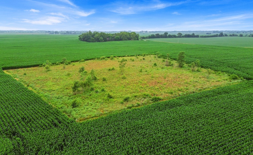 AE8E18A3-9237-4D53-A1AF-9886A2B76F1E