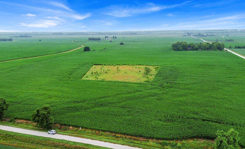 ACDEF379-8643-479D-893C-DA0B8C083E5D