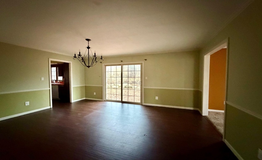 1ede7593-c40f-4a84-8549-00db3fe40ed2