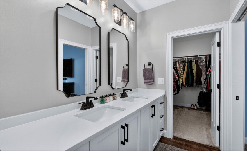 25-25-53736-Terre-Verde-Hills-Ct-South-B