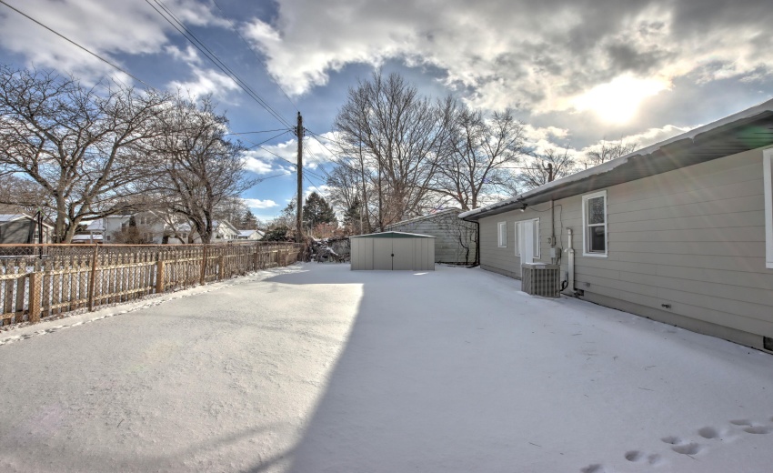 IMG_6135_36_37_38_39_40Interior 3