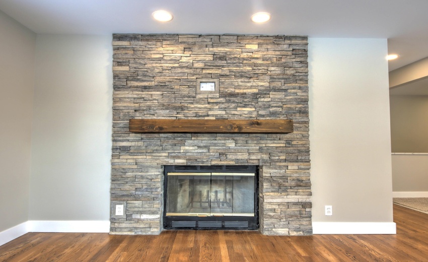 IMG_6021_2_3_4_5_6Interior 3