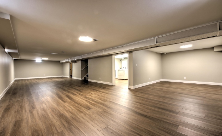 IMG_6159_60_61_62_63_64Interior 3