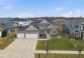 1983 Franklin Drive, Crown Point, Indiana, 5 Bedrooms Bedrooms, 14 Rooms Rooms,4 BathroomsBathrooms,Residential,For Sale,Franklin,NRA833163