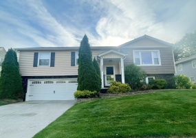 3203 Parker Drive, Valparaiso, Indiana, 4 Bedrooms Bedrooms, 9 Rooms Rooms,3 BathroomsBathrooms,Residential,For Sale,Parker,NRA833171