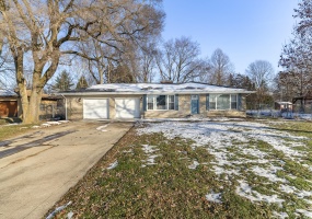 9445 White Oak Avenue, St. John, Indiana, 3 Bedrooms Bedrooms, 7 Rooms Rooms,2 BathroomsBathrooms,Residential,For Sale,White Oak,NRA832452 9445 White Oak Avenue, St. John, Indiana, 3 Bedrooms Bedrooms, 7 Rooms Rooms,2 BathroomsBathrooms,Residential,For Sale,White Oak,NRA832452