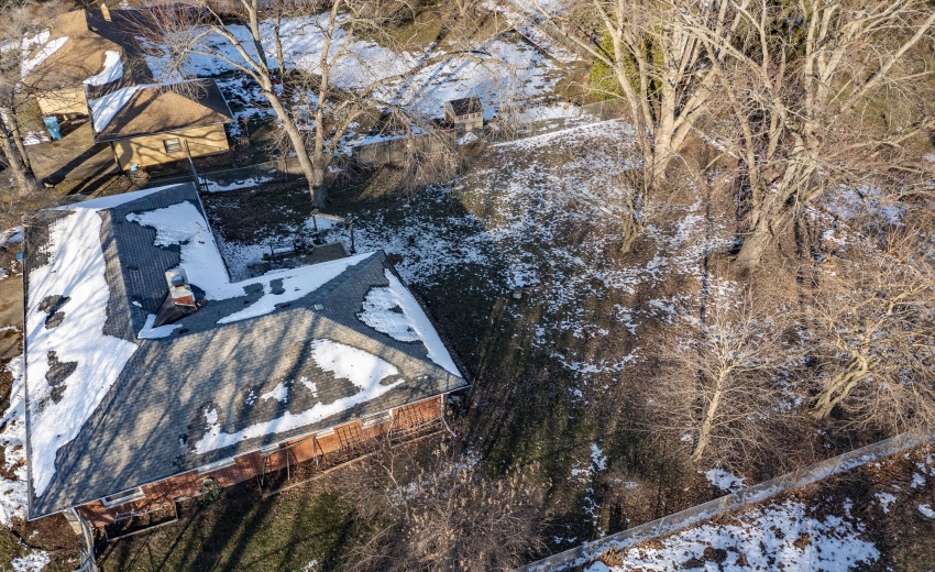 9445 White Oak Ave-40