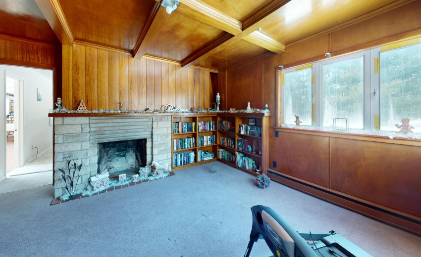 2240-S-350-E-Bedroom 2