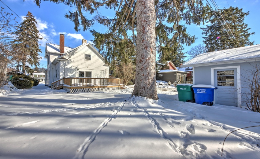 IMG_6795_796_797_798_799_800Interior 3