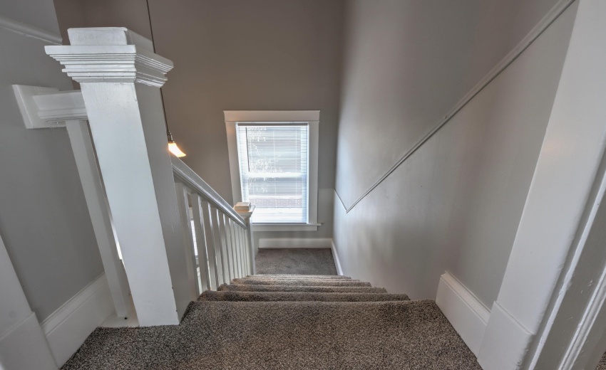 IMG_6675_76_77_78_79_80Interior 3