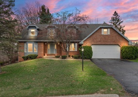 176 Wexford, Valparaiso, Indiana, 4 Bedrooms Bedrooms, 11 Rooms Rooms,4 BathroomsBathrooms,Residential,For Sale,Wexford,NRA833509 176 Wexford, Valparaiso, Indiana, 4 Bedrooms Bedrooms, 11 Rooms Rooms,4 BathroomsBathrooms,Residential,For Sale,Wexford,NRA833509