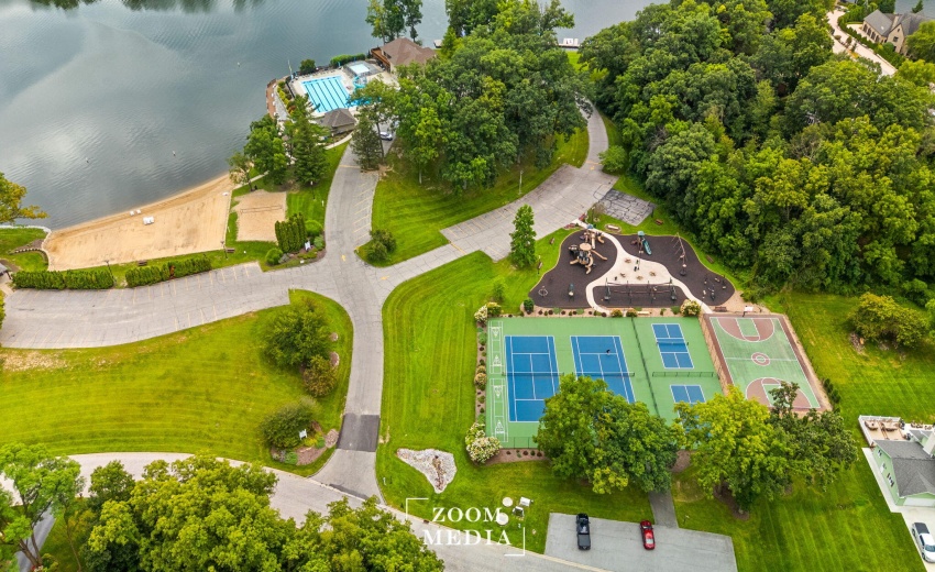 12-web-or-mls-Shorewood Forest Valpo-2