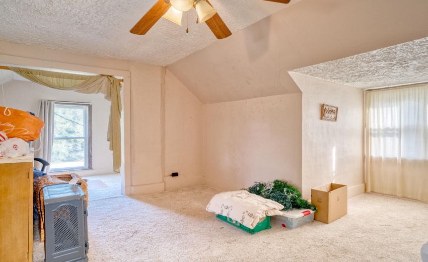 Upstairs common area