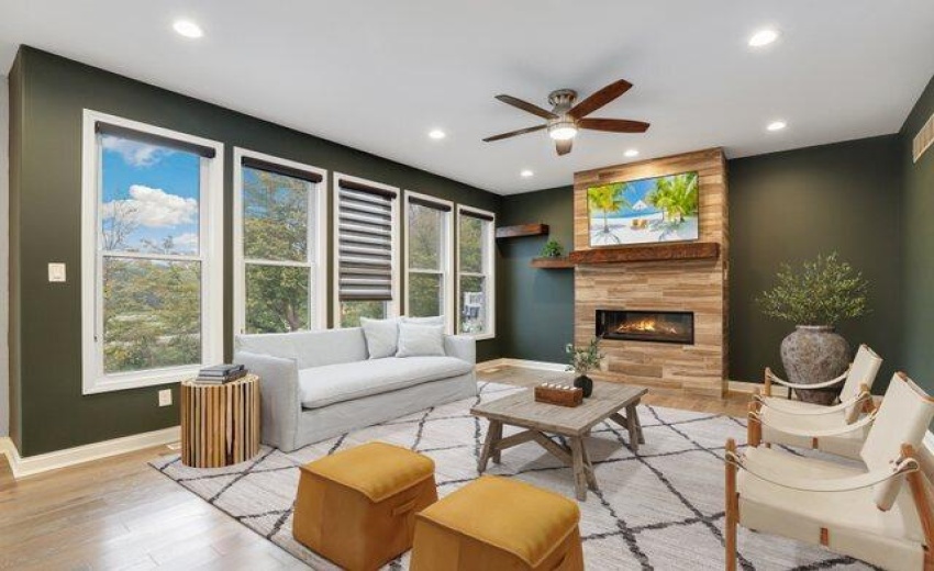 02-FARMHOUSE_FAMILY_ROOM_001