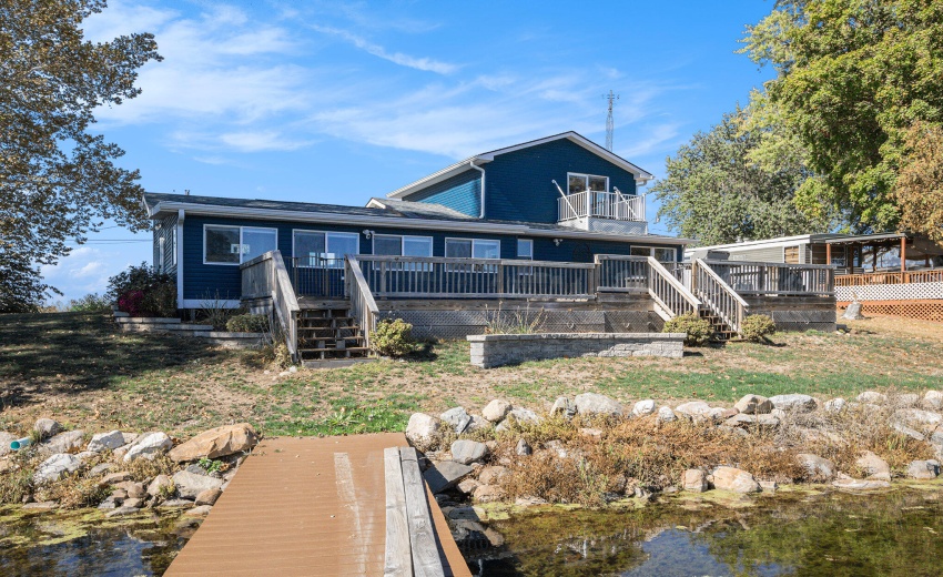 251008-6551n300e-35_235