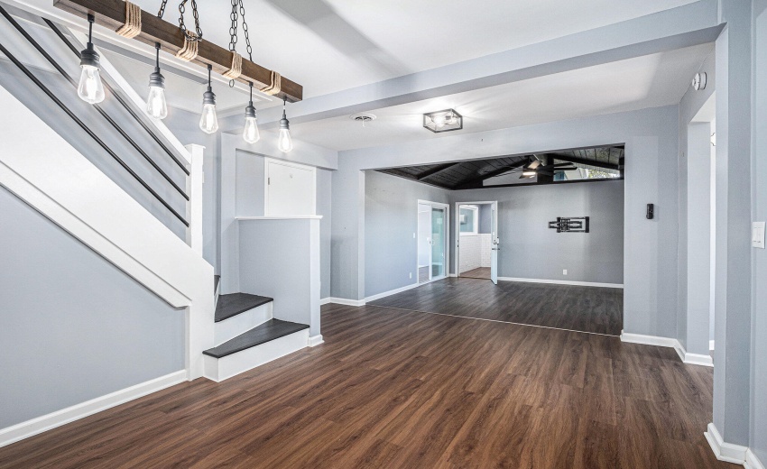 005_251008-6551n300e-18_209