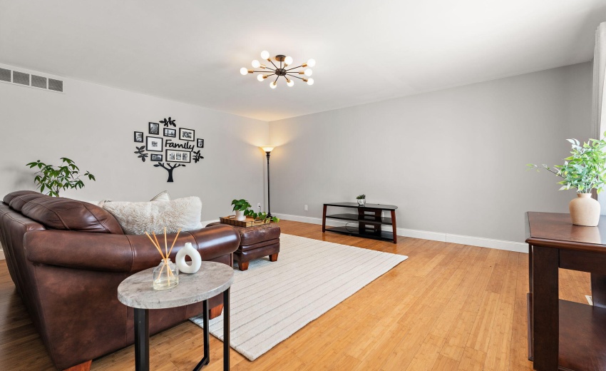 23-web-or-mls-DSC07537