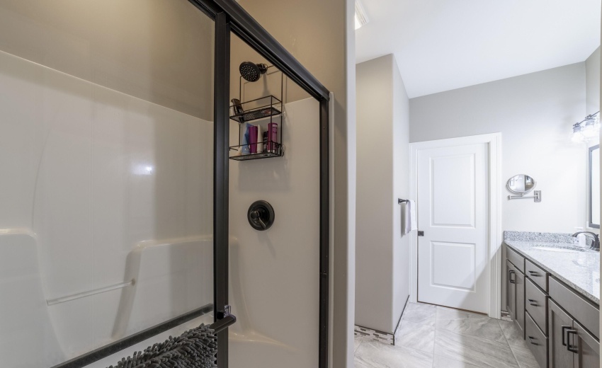 HPrimeBath107th Lane0035