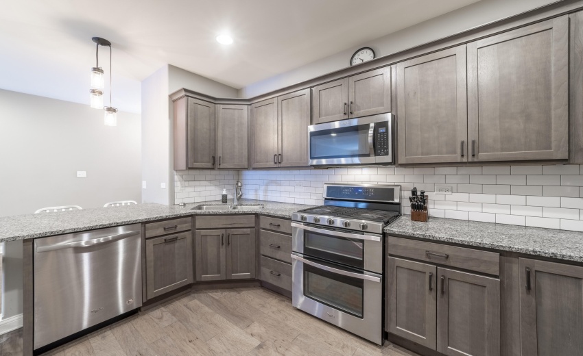 EKitchen107th Lane0010