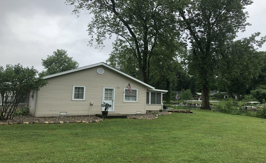 99D92919-60AF-48EF-94F6-430D11AAB3BD-pre