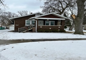 16703 Lincoln Street, Hazel Crest, Illinois, 2 Bedrooms Bedrooms, 5 Rooms Rooms,1 BathroomBathrooms,Residential,For Sale,Lincoln,NRA833720