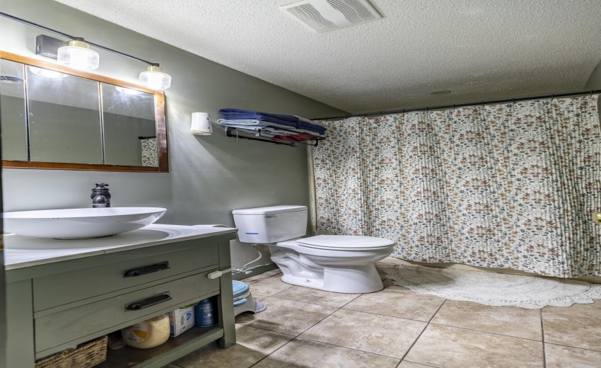 202 S Jefferson St-17