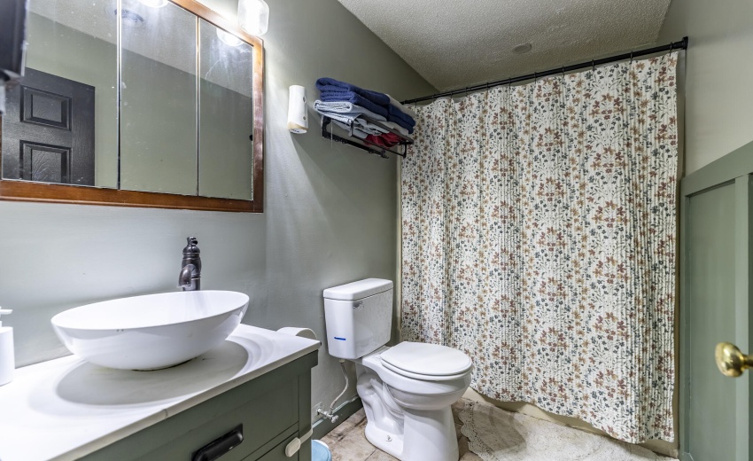 202 S Jefferson St-16 (1)