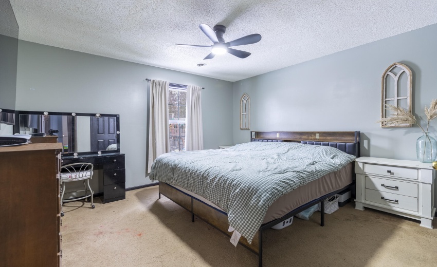 202 S Jefferson St-18 (1)