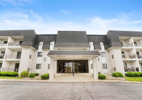 321 Deerpath Drive, Schererville, Indiana, 2 Bedrooms Bedrooms, 5 Rooms Rooms,2 BathroomsBathrooms,Residential,For Sale,Deerpath,NRA828814 321 Deerpath Drive, Schererville, Indiana, 2 Bedrooms Bedrooms, 5 Rooms Rooms,2 BathroomsBathrooms,Residential,For Sale,Deerpath,NRA828814