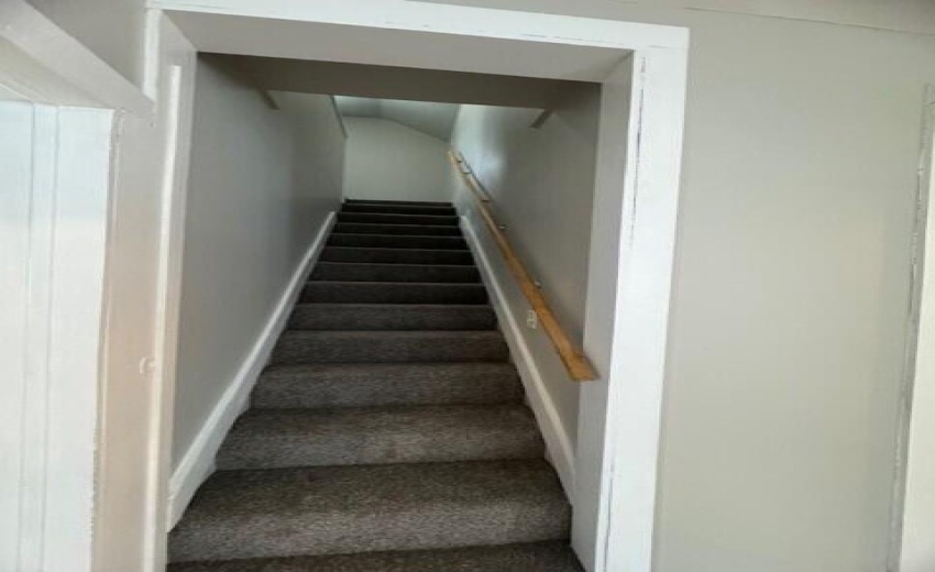 2715 164th Pl Stairs