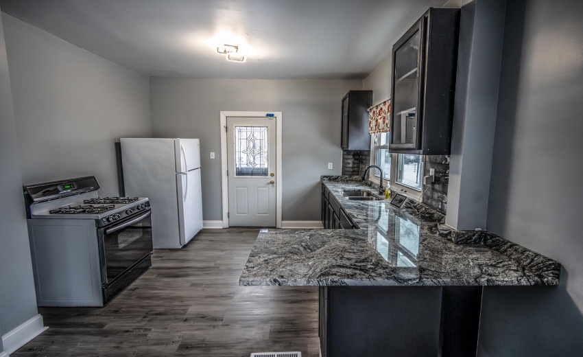 4181Monroe-13_(2048)