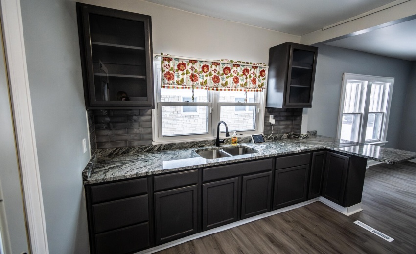 4181Monroe-11_(2048)