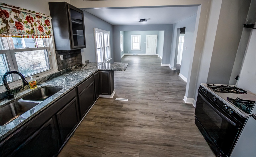 4181Monroe-10_(2048)