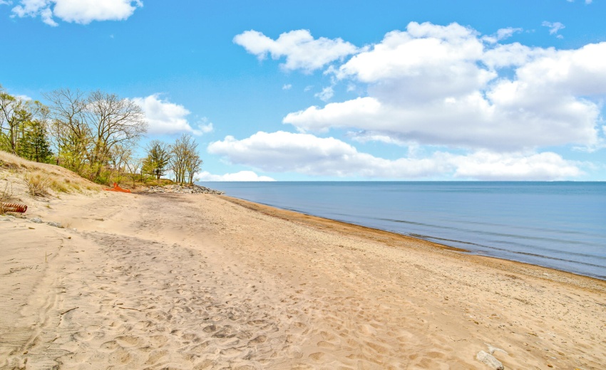 Lake Michigan Shoreline Beaches