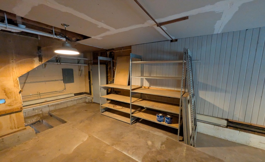 PXL_20250926_212858181