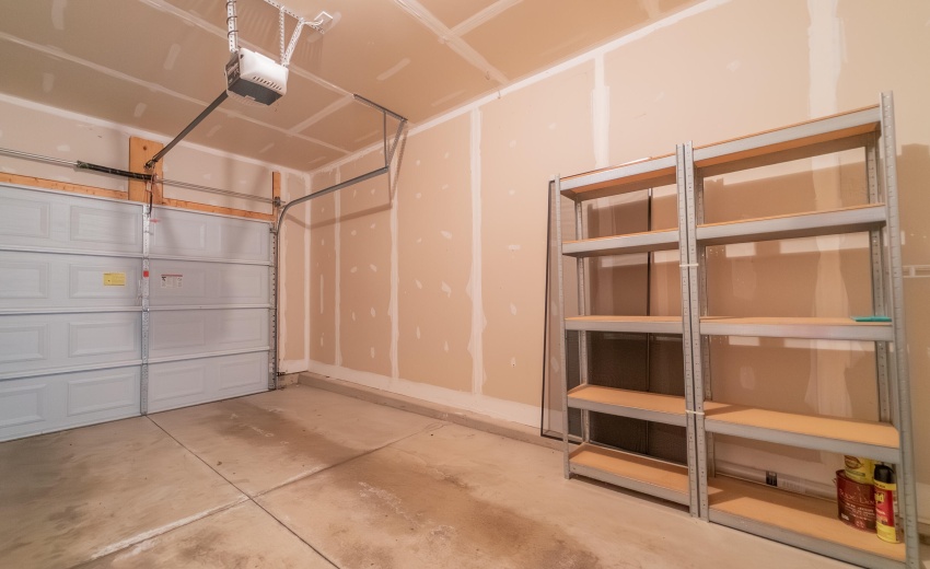 1 Car Attached Garage