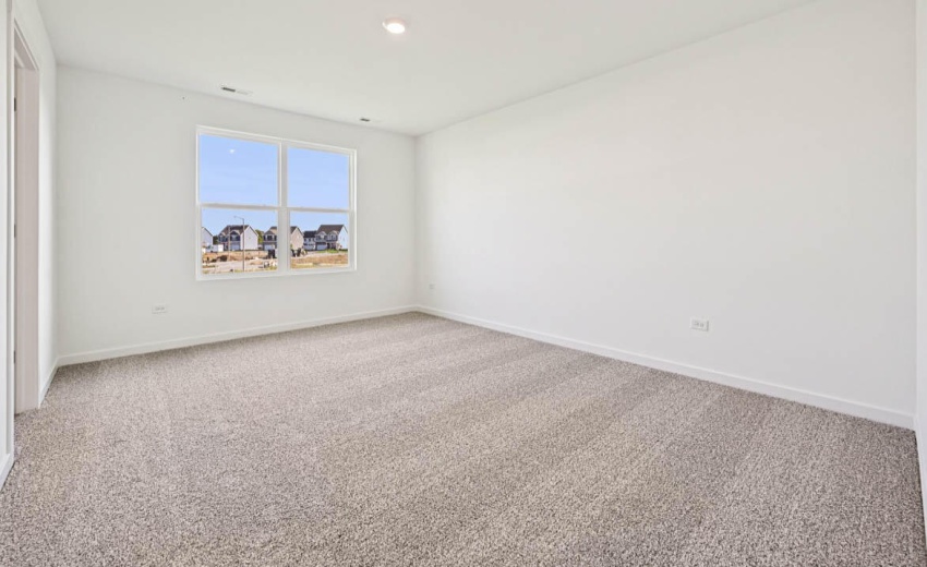 31-web-or-mls-Overland_Dr-S1810-031