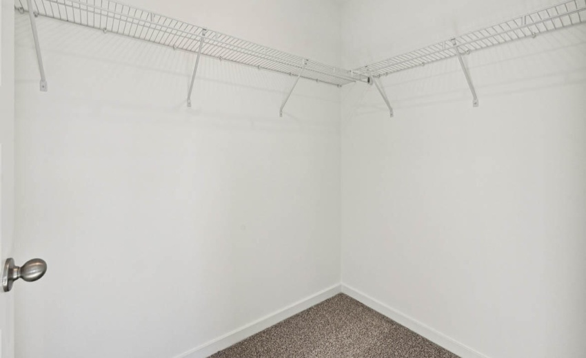 30-web-or-mls-Overland_Dr-S1810-030