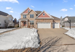 2605 Nottingham Drive, Valparaiso, Indiana, 3 Bedrooms Bedrooms, 9 Rooms Rooms,3 BathroomsBathrooms,Residential,For Sale,Nottingham,NRA833992