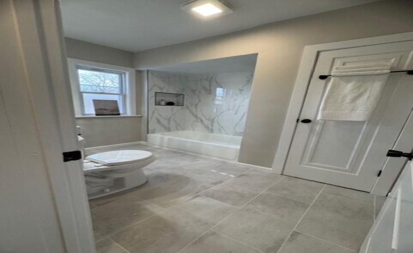 Max Properties 4257 Van Buren Photo 13