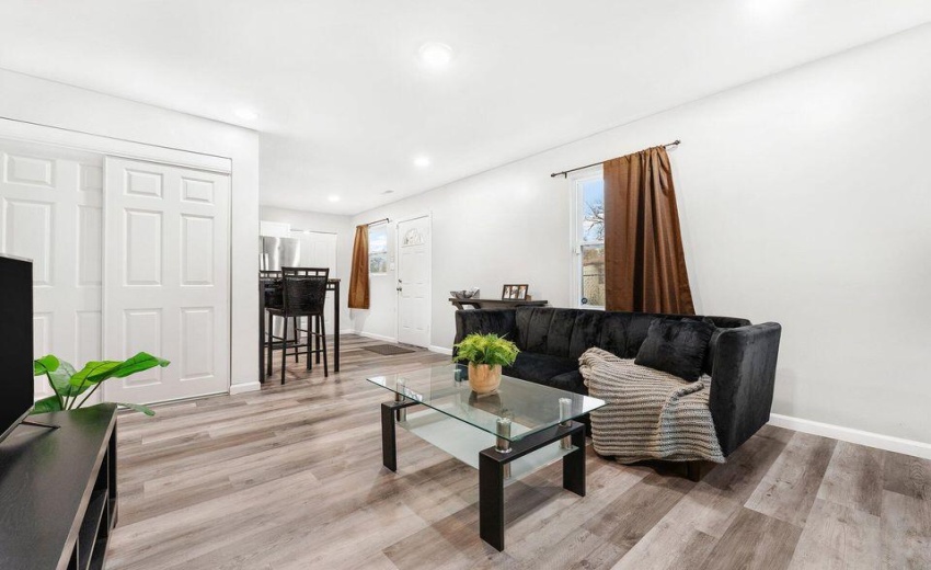 20241124165815325132000000-o