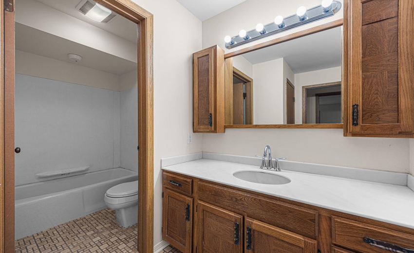 16-web-or-mls-DDP_9312