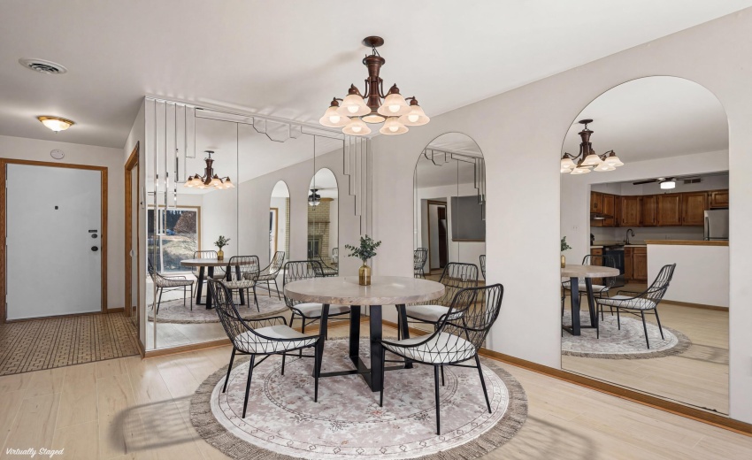 Property_F2AD_6-web-or-mls-DDP_9407_16-0