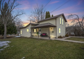 345 Castle Street, Lowell, Indiana, 3 Bedrooms Bedrooms, 6 Rooms Rooms,2 BathroomsBathrooms,Residential,For Sale,Castle,NRA834086