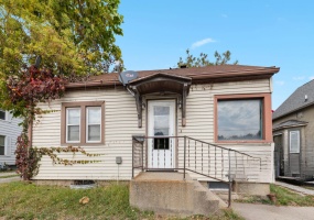 317 Lincolnway, La Porte, Indiana, 2 Bedrooms Bedrooms, 4 Rooms Rooms,1 BathroomBathrooms,Residential,For Sale,Lincolnway,NRA834176