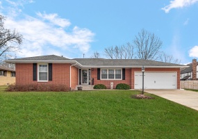 351 Wabash Street, Hobart, Indiana, 3 Bedrooms Bedrooms, 5 Rooms Rooms,2 BathroomsBathrooms,Residential,For Sale,Wabash,NRA834196